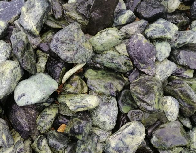 Галька мрамор Royal Verde зеленая (Греция)