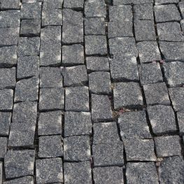 Брусчатка колотая Габбро